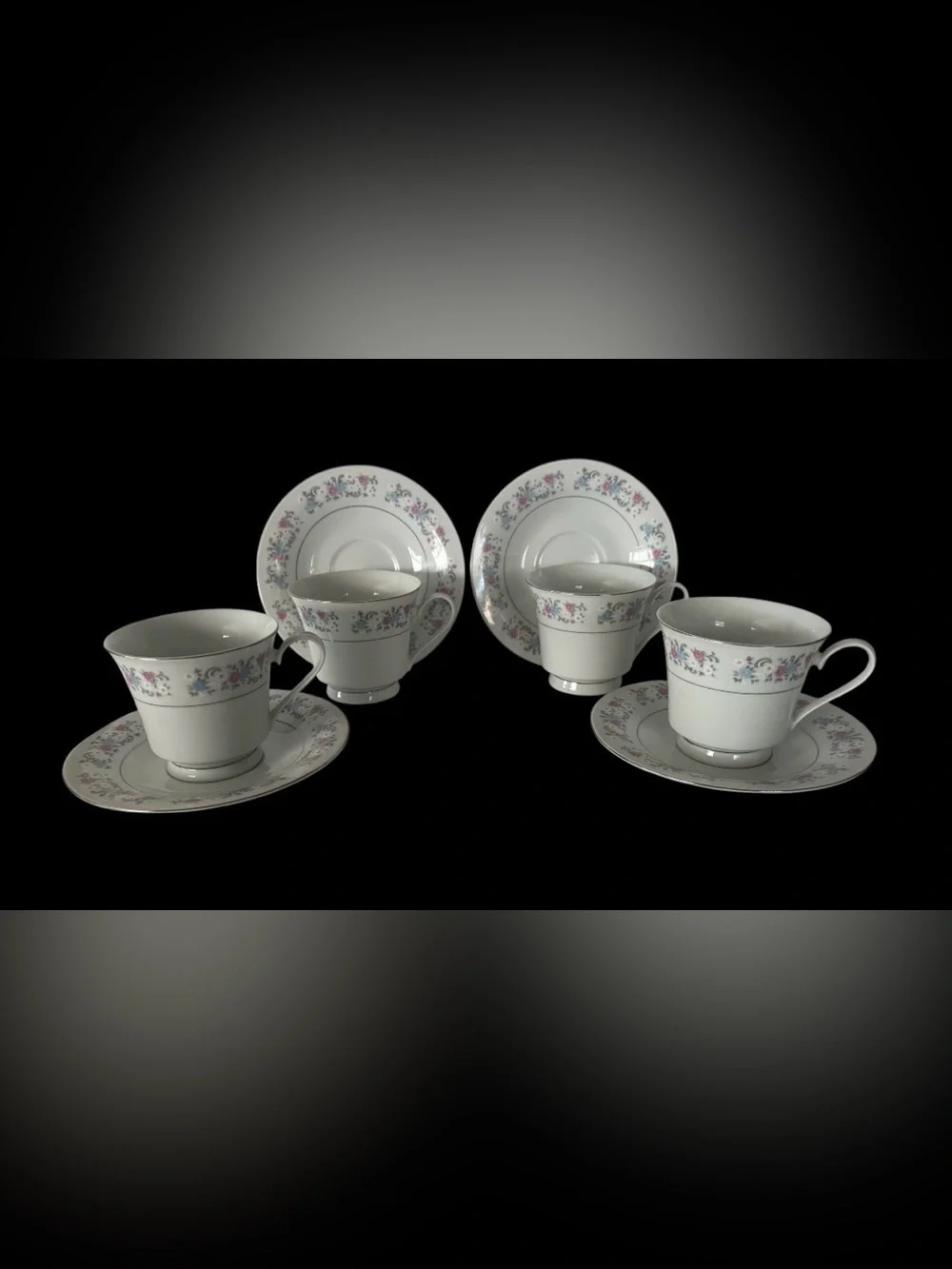 Vintage -set of 4- Dynasty fine china Teacup and Saucer Floral Border
